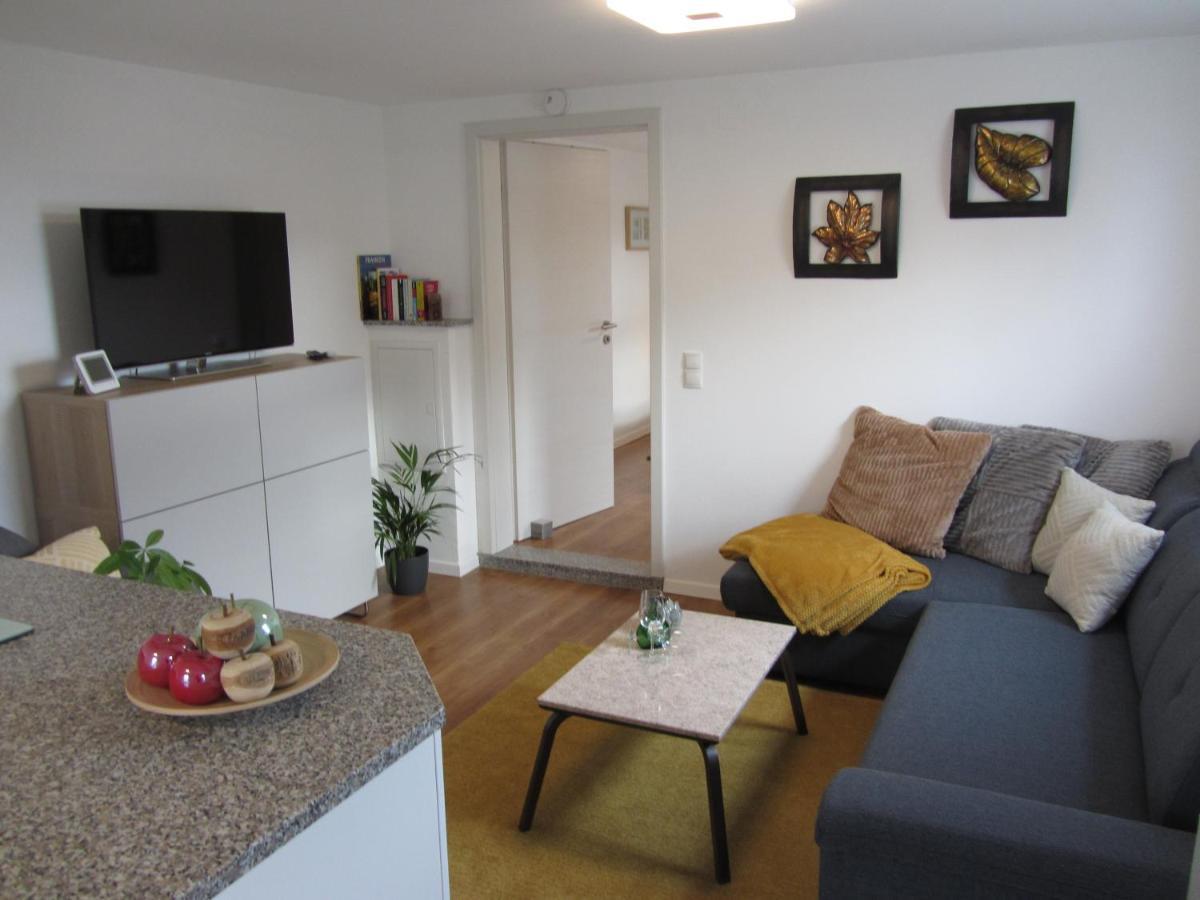 Ferienwohnung Um'S Eck Ochsenfurt Exterior foto
