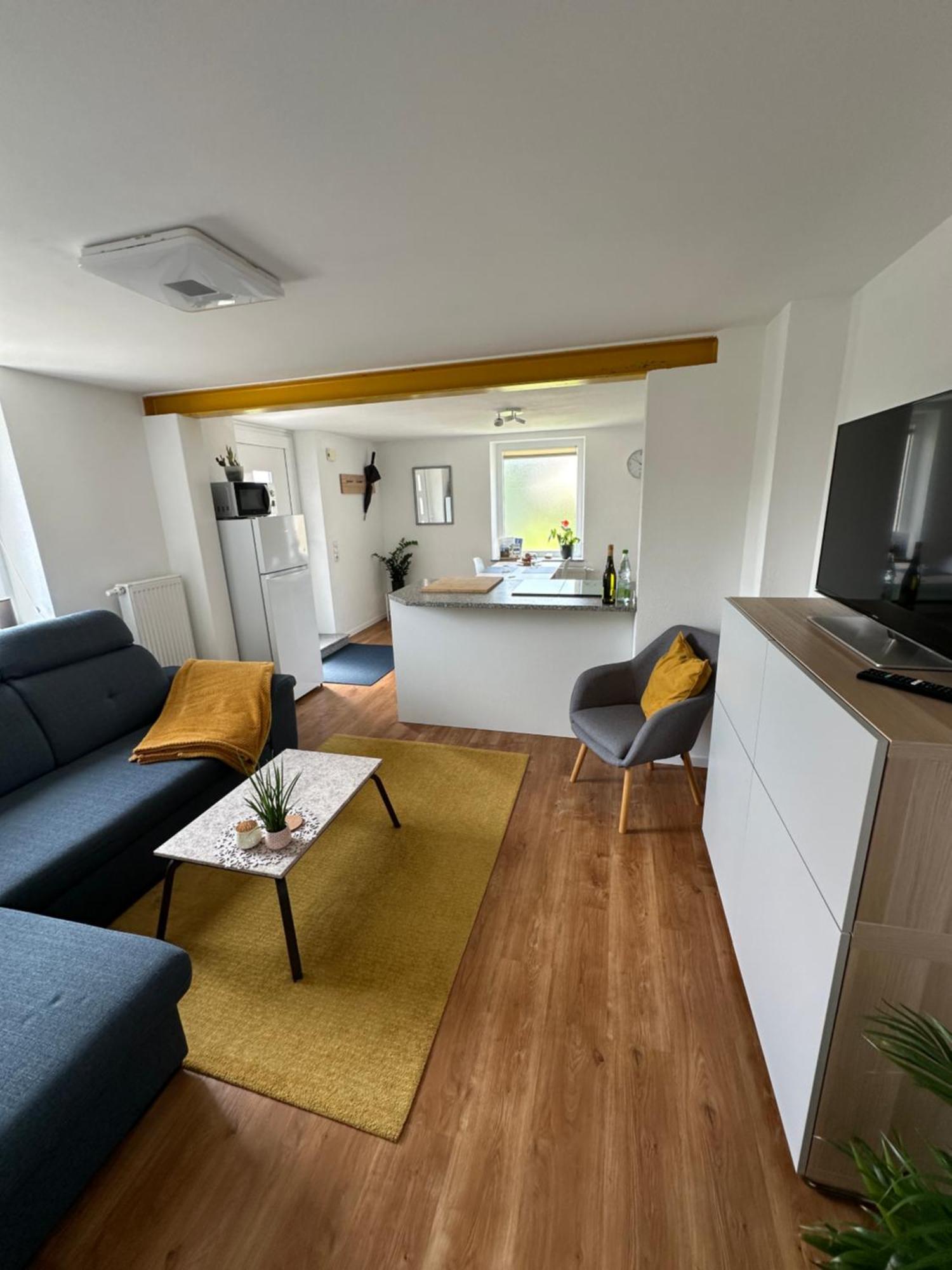 Ferienwohnung Um'S Eck Ochsenfurt Exterior foto